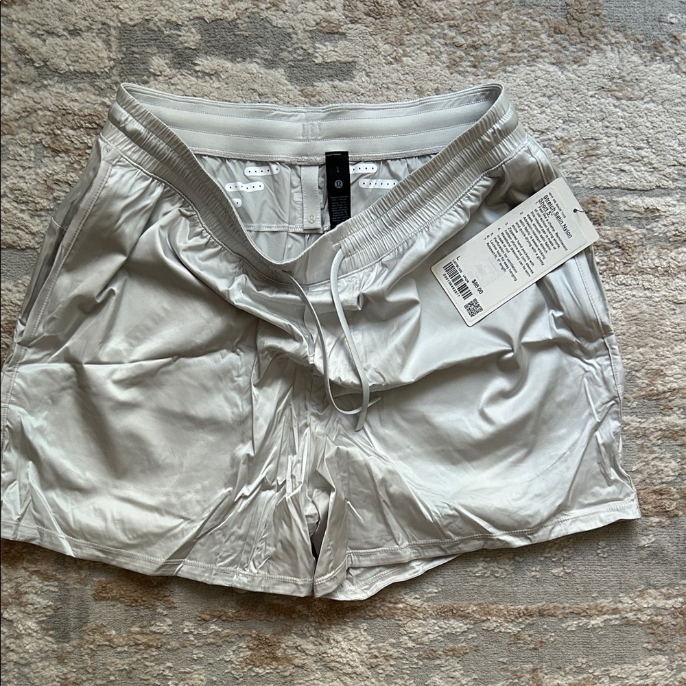 Men’s lululemon Stretch Satin Nylon Gray Shorts - 5” inseam - Size Large